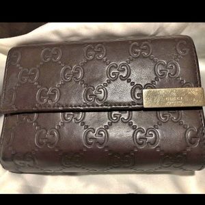 AUTHENTIC GUCCI LONG WALLET TRI FOLD 🐊